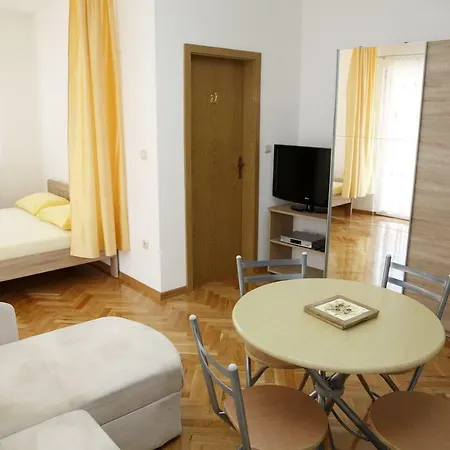 Apartment Ivelj Vodice Exterior photo